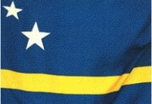 2 Juli, Dag van de Vlag en het Volkslied op Curaçao.